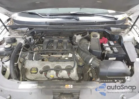 2009 Mercury Sable Premier z USA, uszkodzony, nr VIN 1MEHM42W29G628063